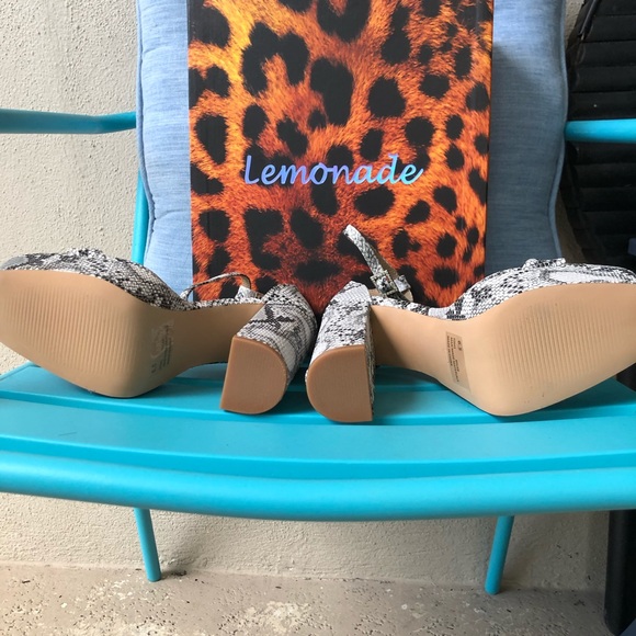 2 for $22🔥Sale Lemonade MILAN Faux Snake Chunky Platforms - Picture 9 of 12